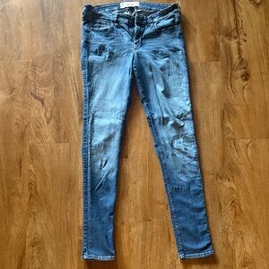 Hollister Women's Skinny Jeans in Blue